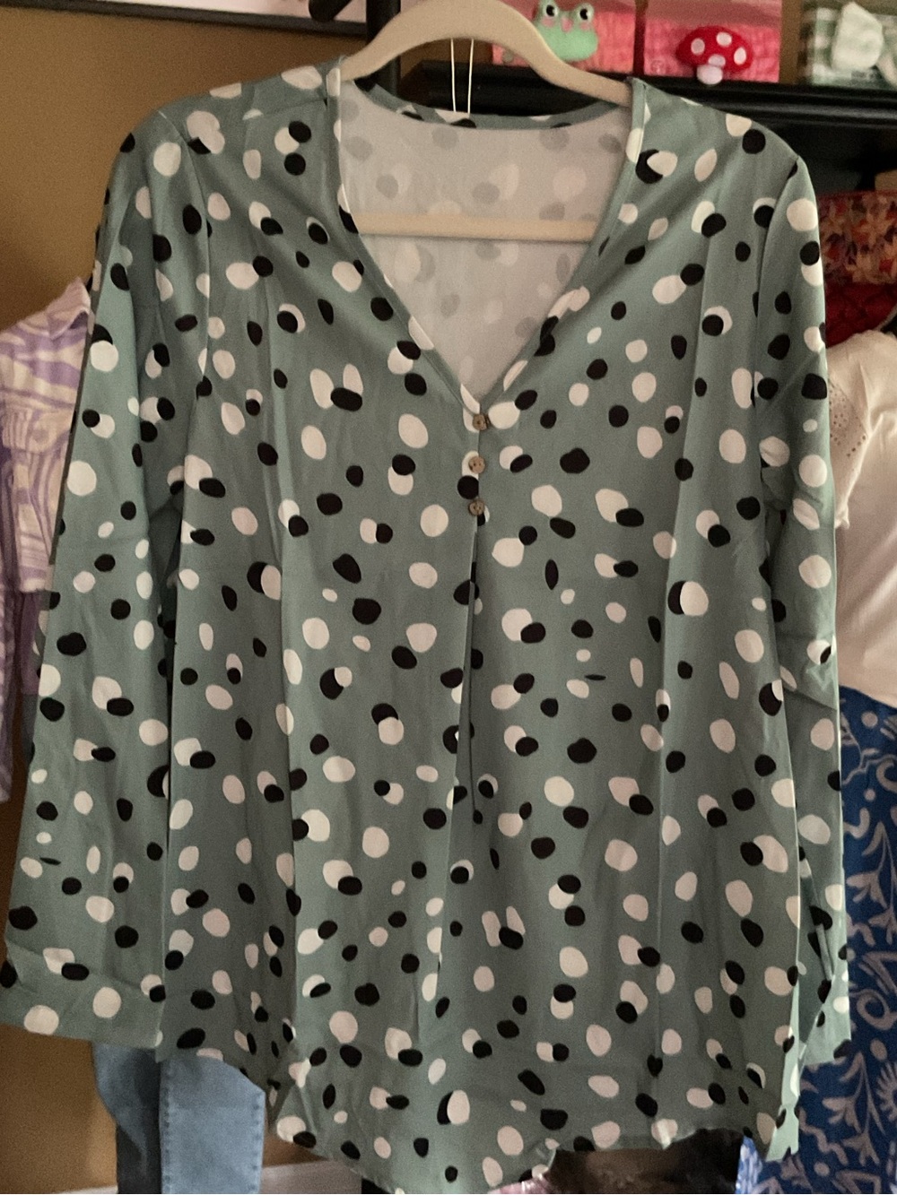 Women's Mint Green Polka Dot Button-Front Blouse